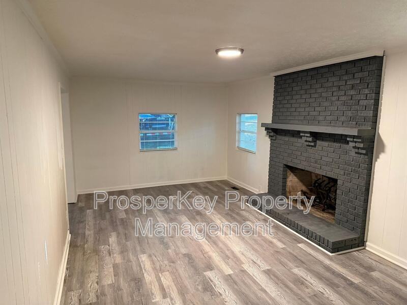 1159 Tamarack Trl - Photo 7 of 32