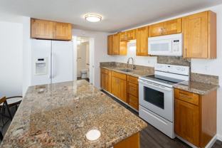 440 Lewers St - Photo 1 of 1