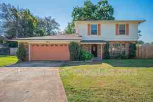 featured image of 322 Kathleen Pl Nw