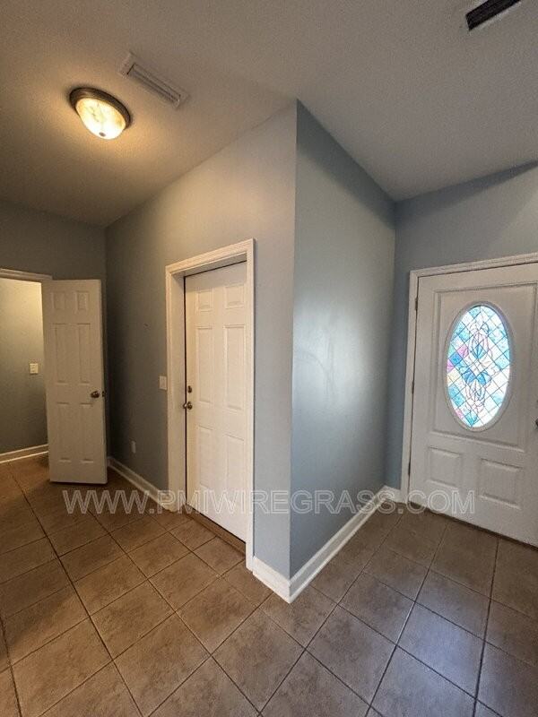 108 Peregrine Way - Photo 4 of 42