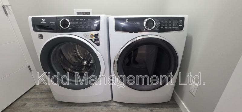 5565 Kidd Pl - Photo 6 of 26