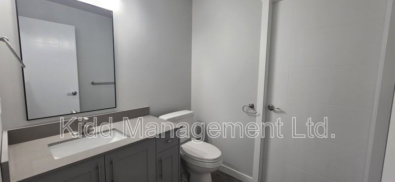 5565 Kidd Pl - Photo 7 of 26