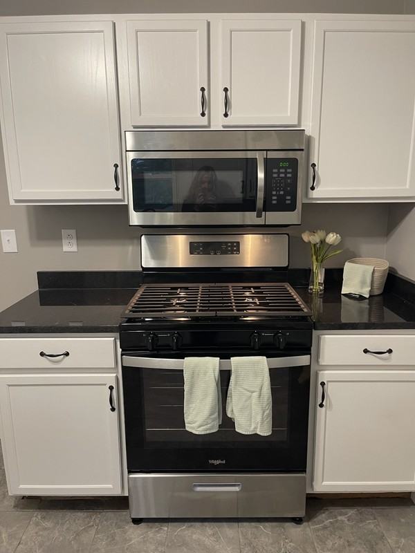 229 Foster Ave - Photo 3 of 8