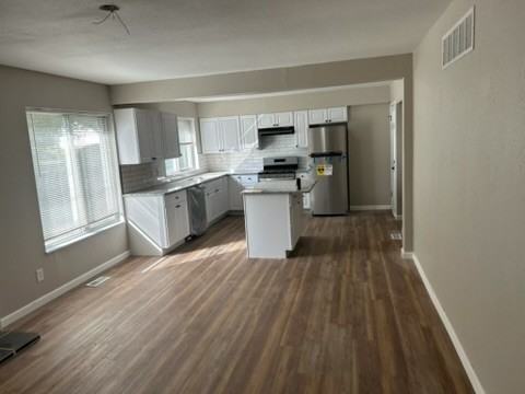 12011 Jerries Ln - Photo 4 of 14