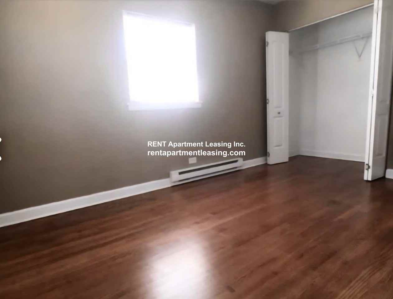 N Milwaukee Ave #1A - Photo 4 of 6