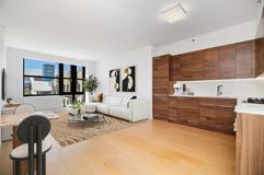 171 Suffolk St #4D - Photo 1 of 1