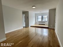 E 61st St #S06D - Photo 1 of 1