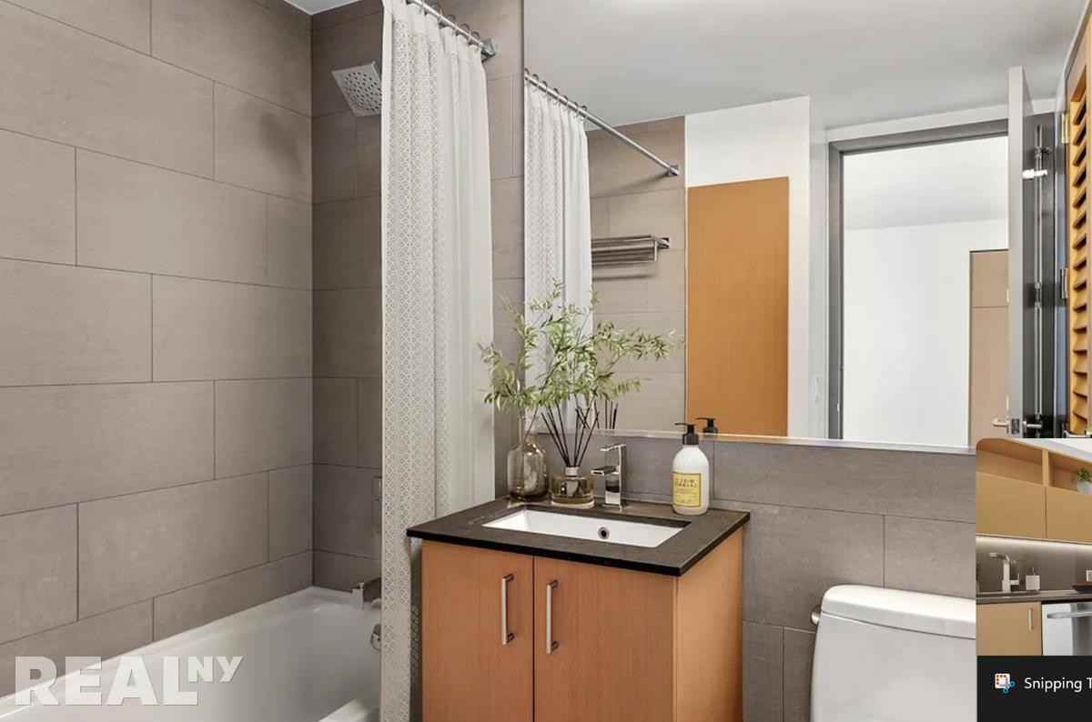 Spruce St #36K - Photo 3 of 9