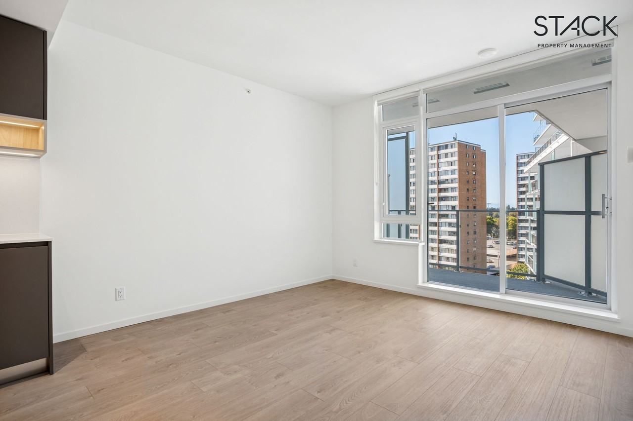 RC at CF Richmond Centre - Photo 3 of 50