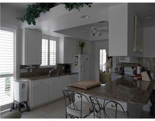 2737 Irma Lake Dr - Photo 2 of 6