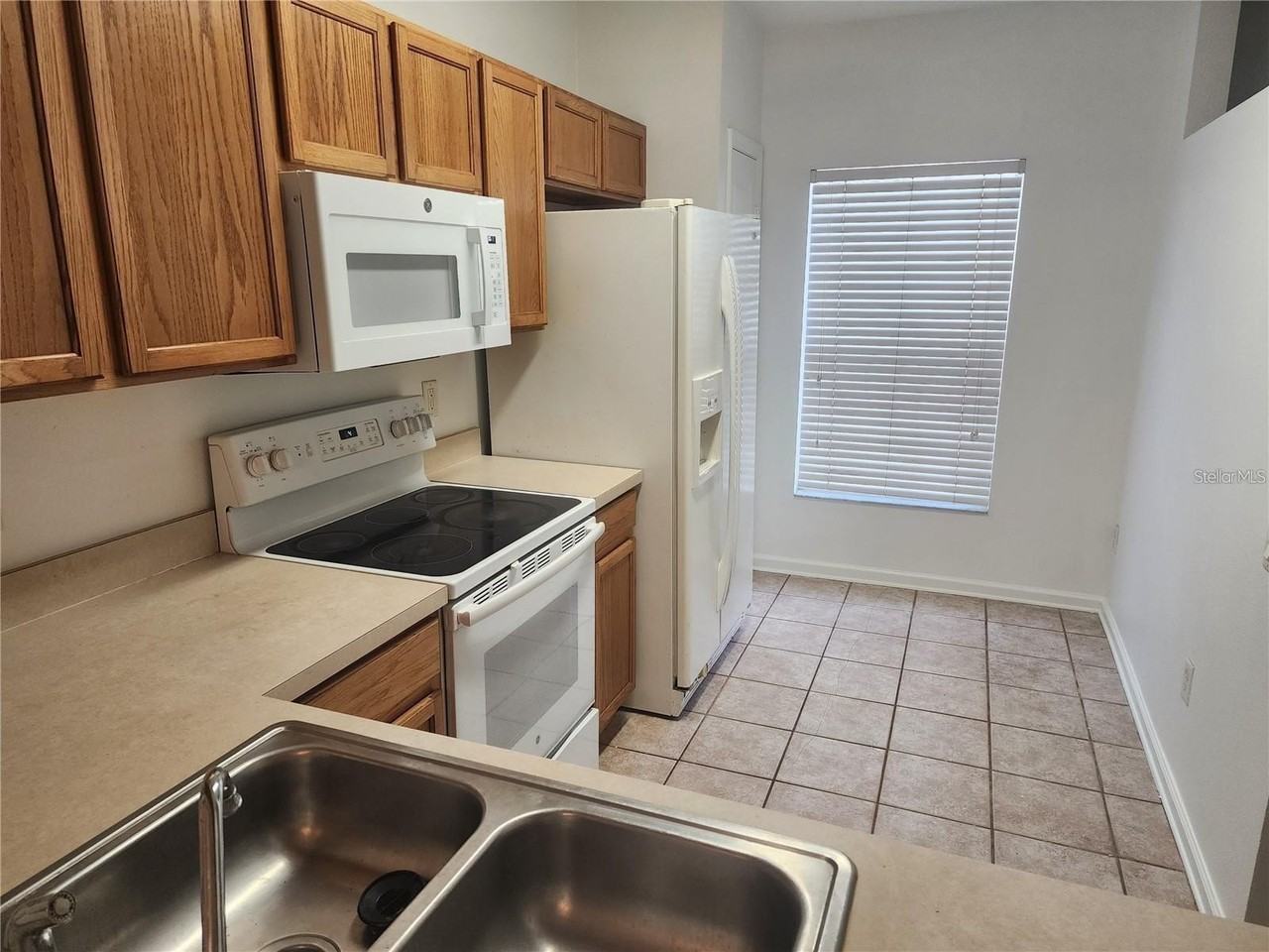 2895 Greenwood Springs Loop - Photo 3 of 14