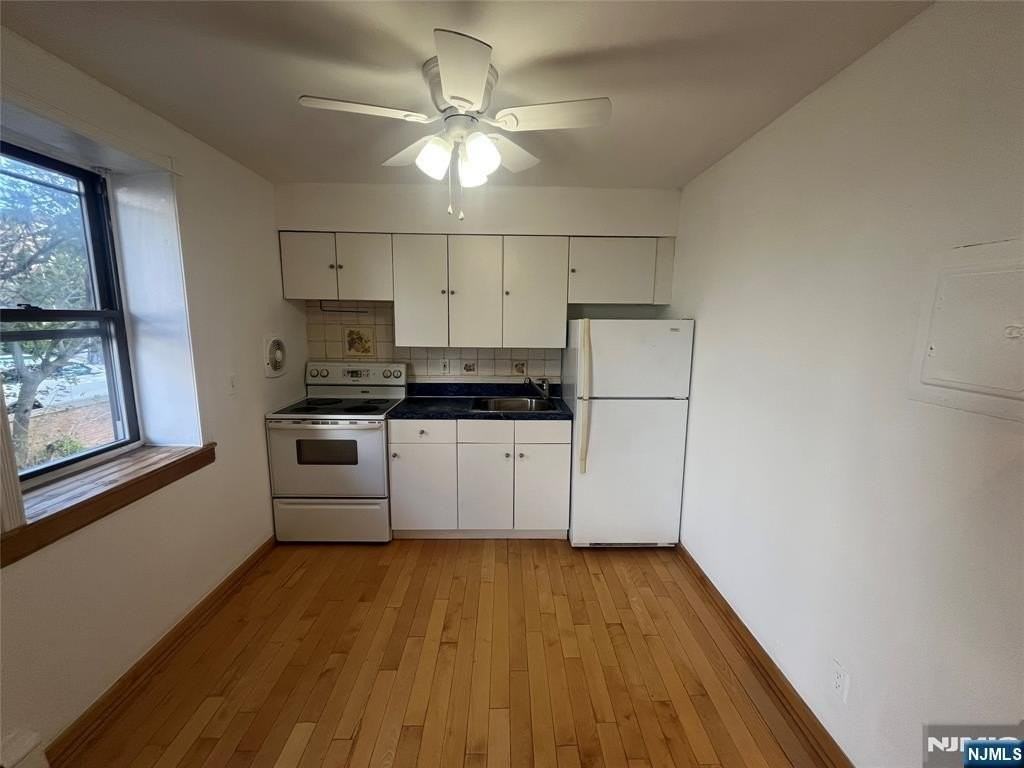 201 12th Street - Photo 7 of 19