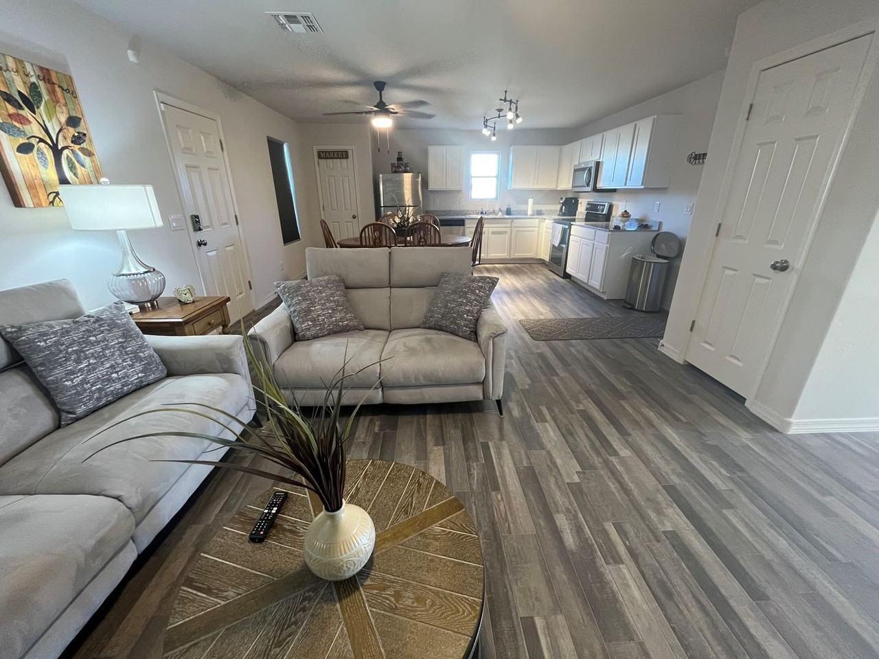 531 Ramar Rd - Photo 4 of 29