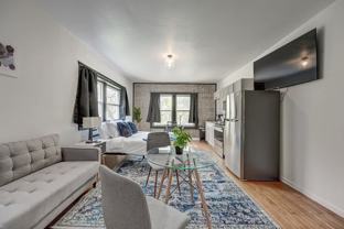 1925 N Prospect Ave - Photo 1 of 1