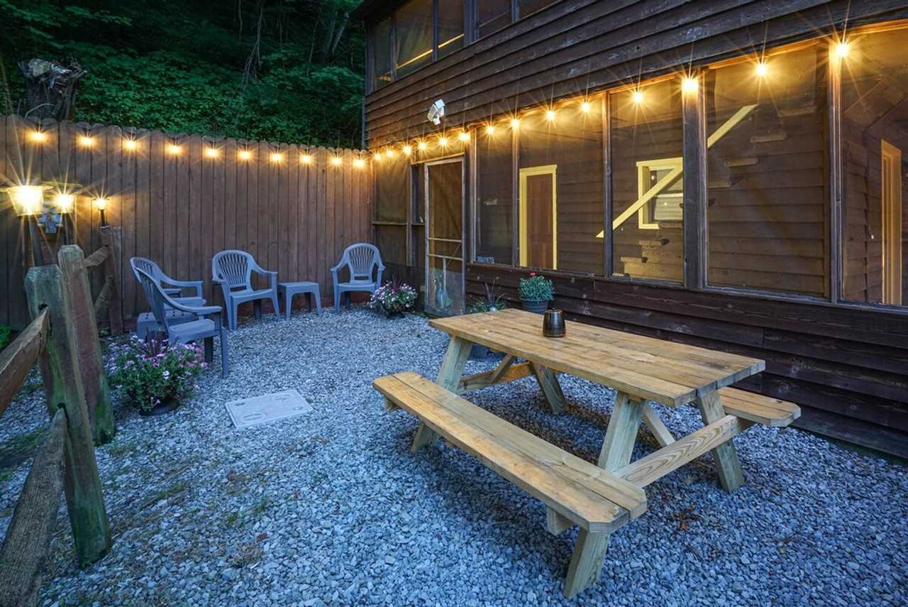 90 Faulkner Rd #1308949P - Photo 4 of 26