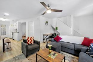 836 Richmond St - Photo 1 of 1