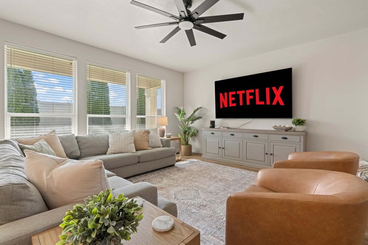 3173 S Mystic Seaport Ave #1322138P - Photo 6 of 40