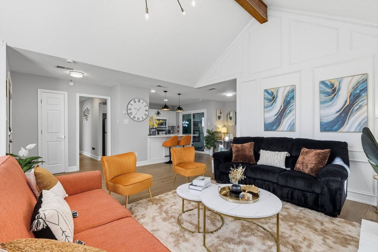 7581 Kings Ridge Rd #1324808P - Photo 5 of 45