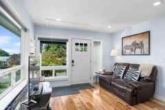 5257 37th Ave Sw - Photo 1 of 1