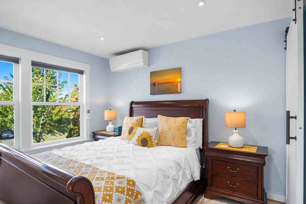 5257 37th Ave Sw #1324816P - Photo 5 of 41