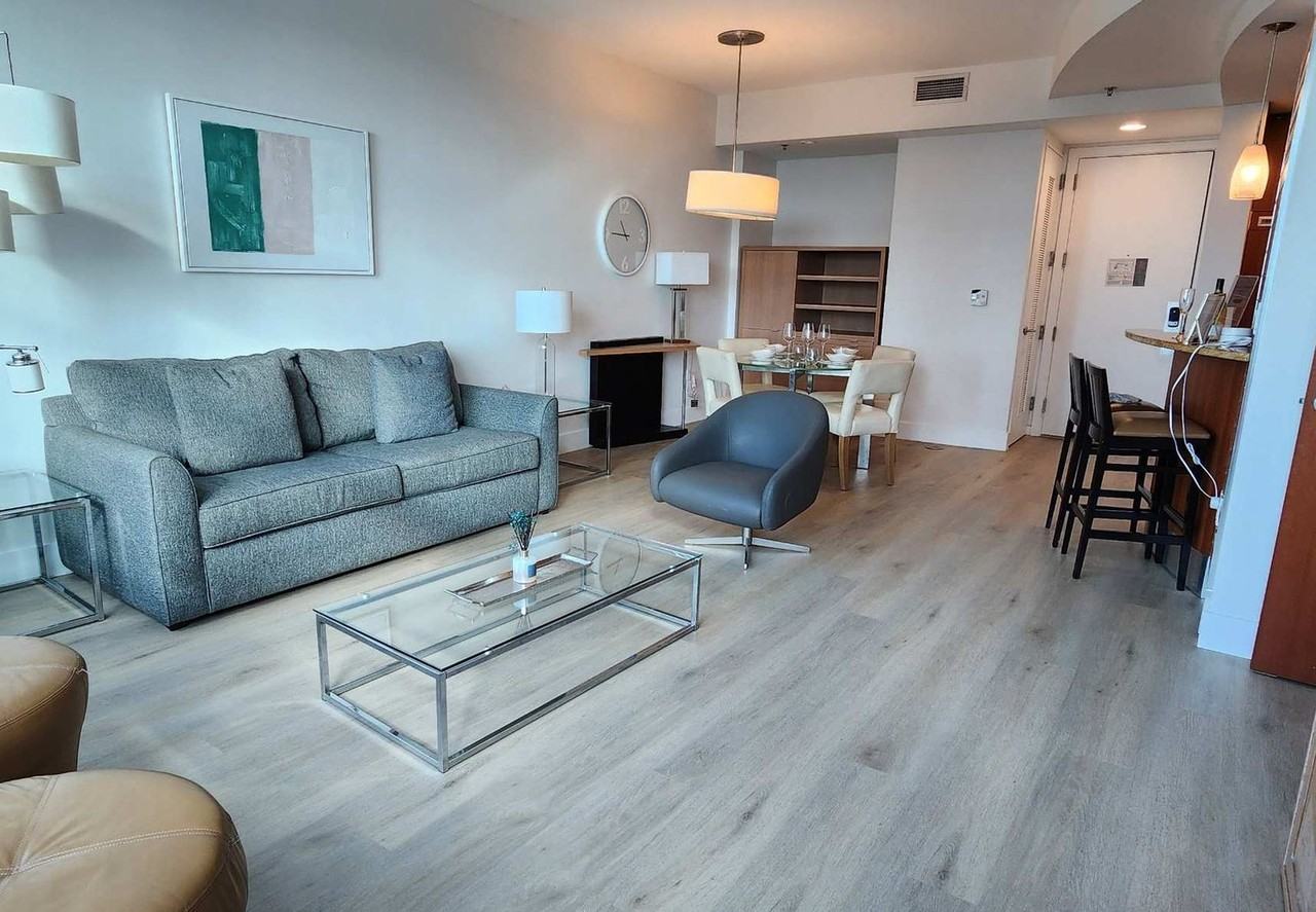 1395 Brickell Bay Dr #1328101P - Photo 2 of 38