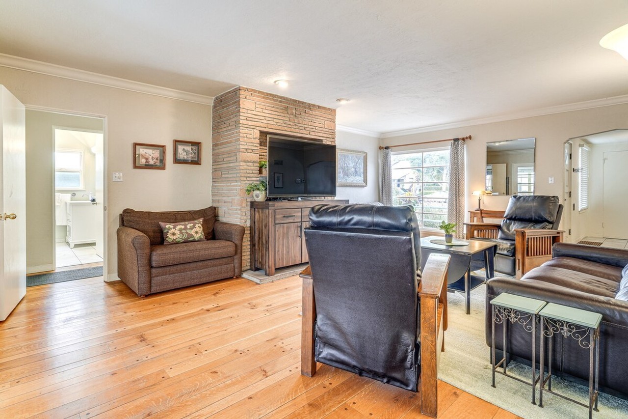 510 S Murphy Ave #1308096P - Photo 3 of 28