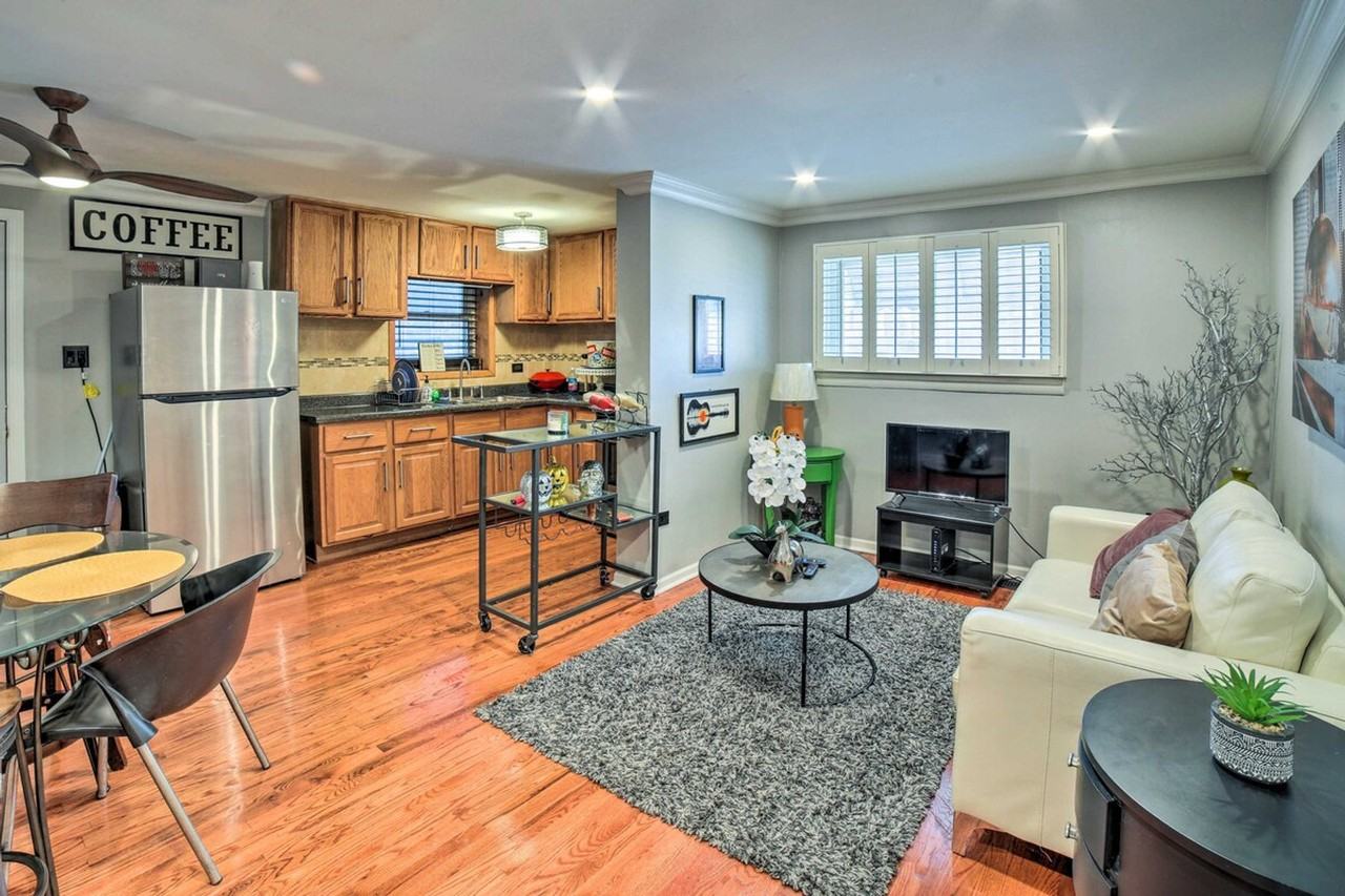 701 S Central Park Ave #1306374P - Photo 3 of 27