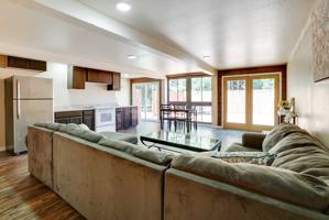 featured image of 5055 Old Dublin Rd