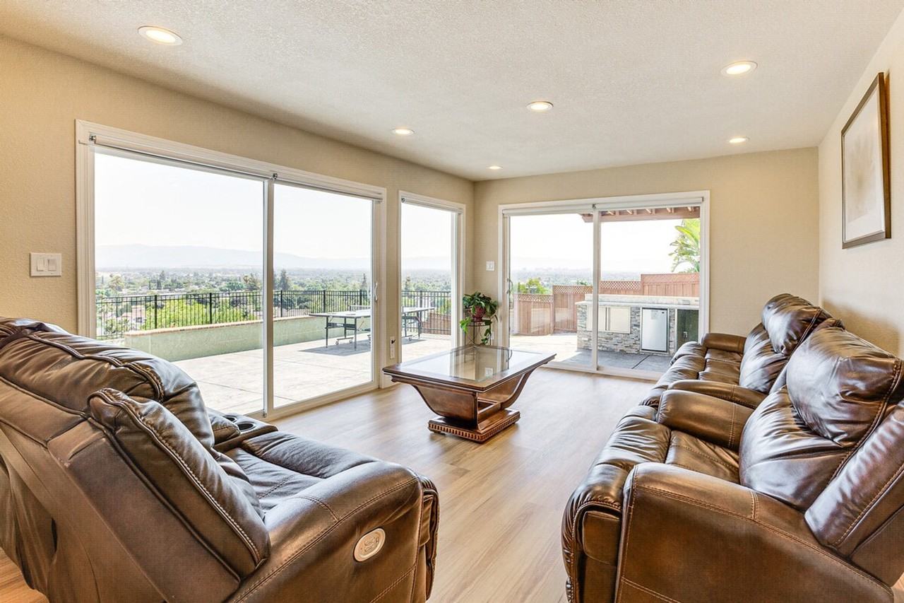 1253 Hickerson Ct #1305266P - Photo 4 of 37