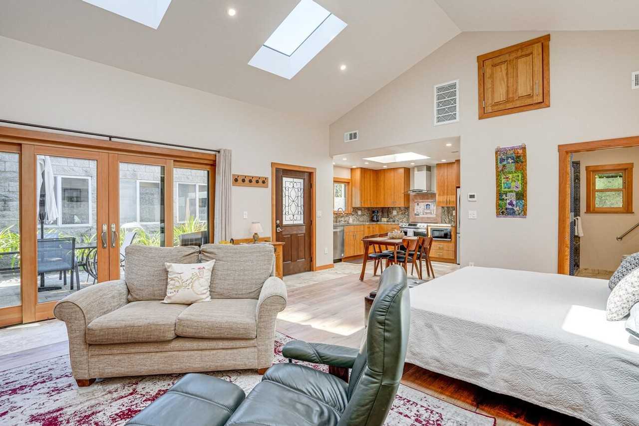 2822 Van Buren St #1304974P - Photo 4 of 23