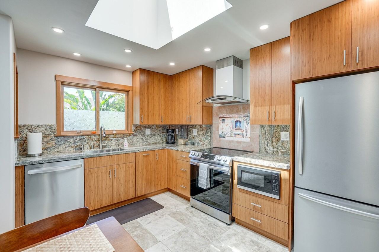 2822 Van Buren St #1304974P - Photo 6 of 23