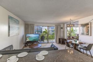 featured image of Hawaii St