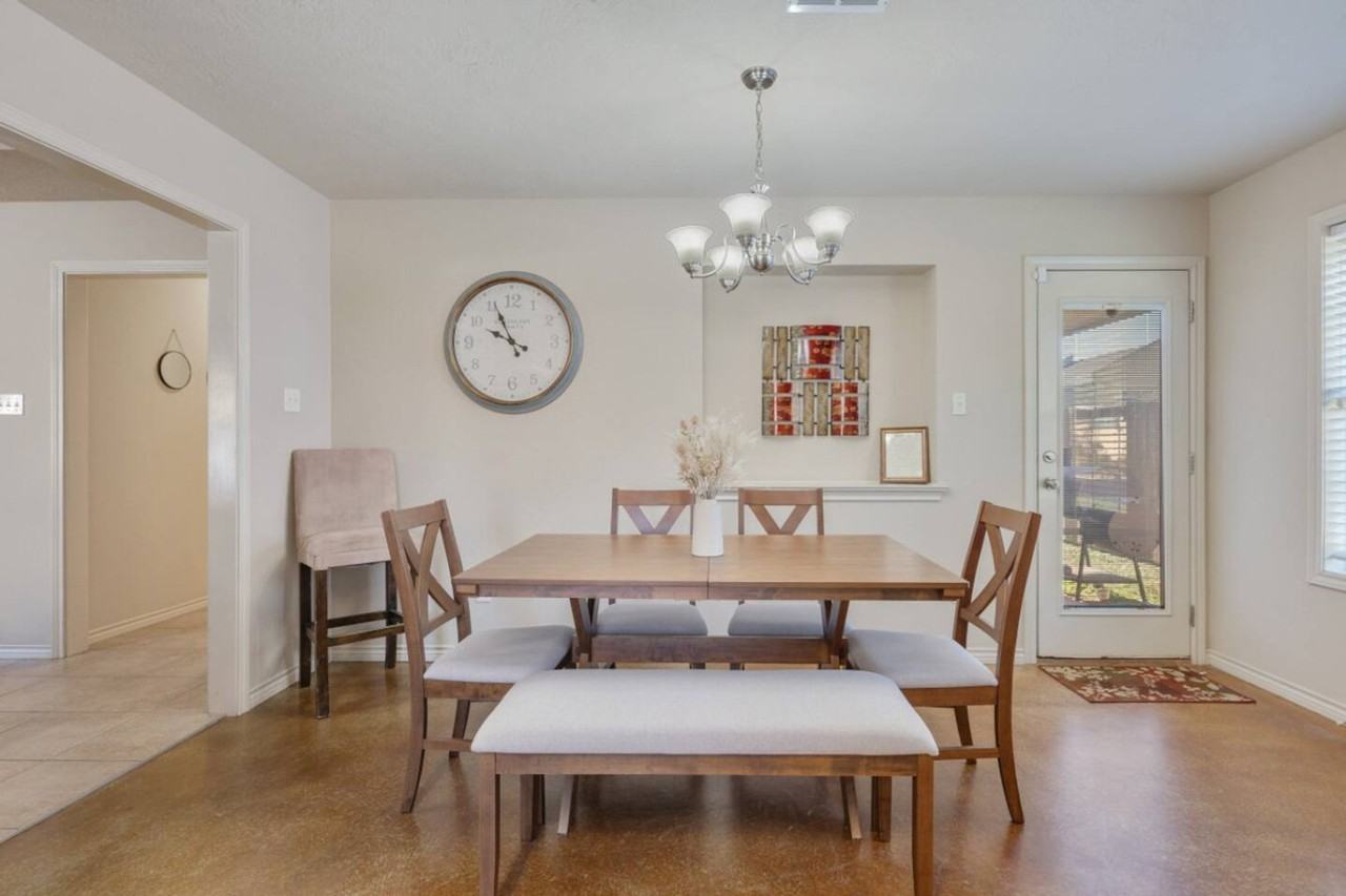 214 Sterling Street #1328049P - Photo 5 of 26