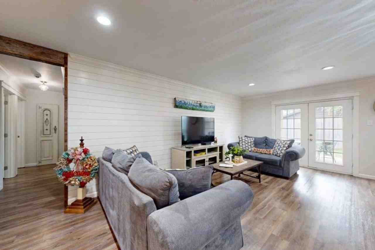 3004 Red Robin Loop #1328084P - Photo 7 of 33