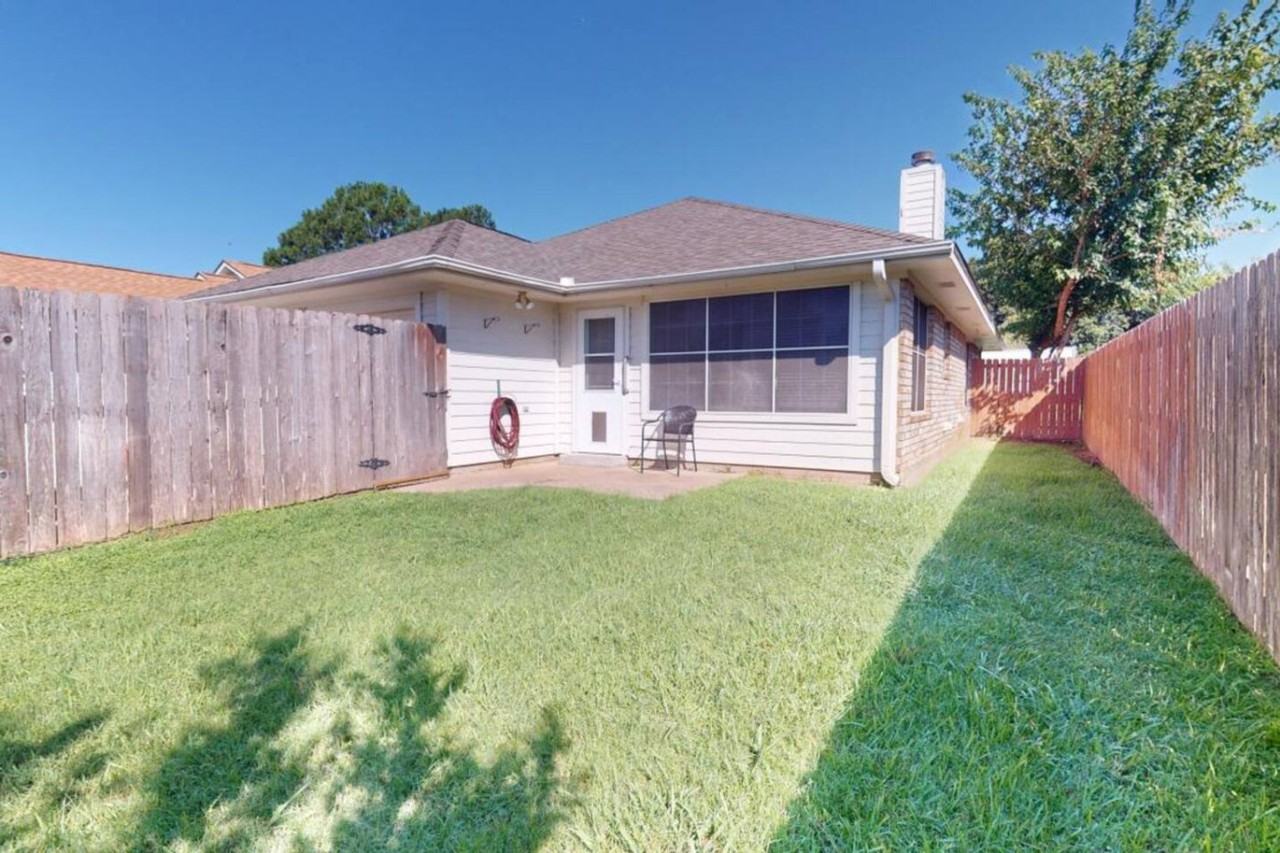 810 Camellia Ct #1328089P - Photo 6 of 23