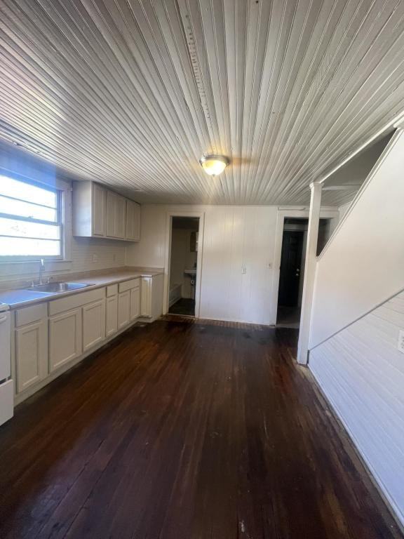 320 Wilkins St - Photo 3 of 19