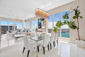 featured image of 900 Brickell Key Boulevard