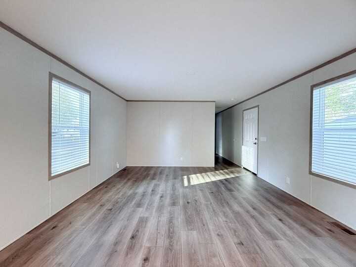 29680 Jamestown Dr #476 - Photo 3 of 32