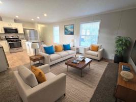 featured image of 3653 Pinoak St #885