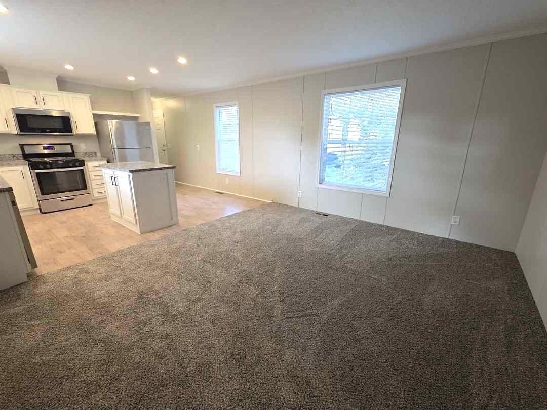 3653 Pinoak St #885 - Photo 2 of 29