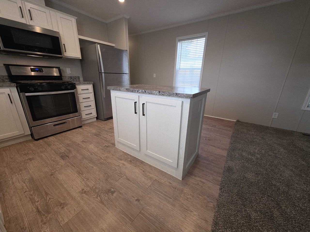 3653 Pinoak St #885 - Photo 7 of 29