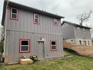 185 Duckworth Ave #B - Photo 5 of 13
