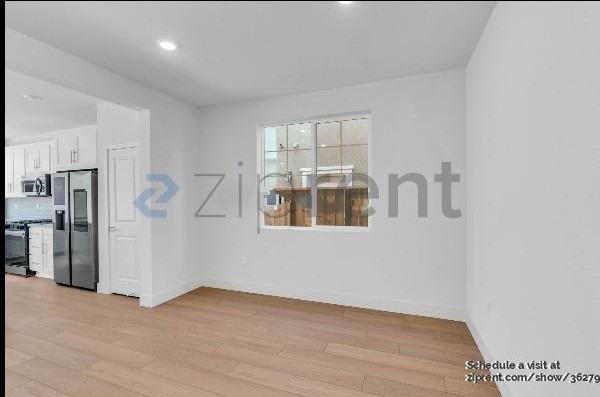 7268 Wishwood Pl - Photo 3 of 26