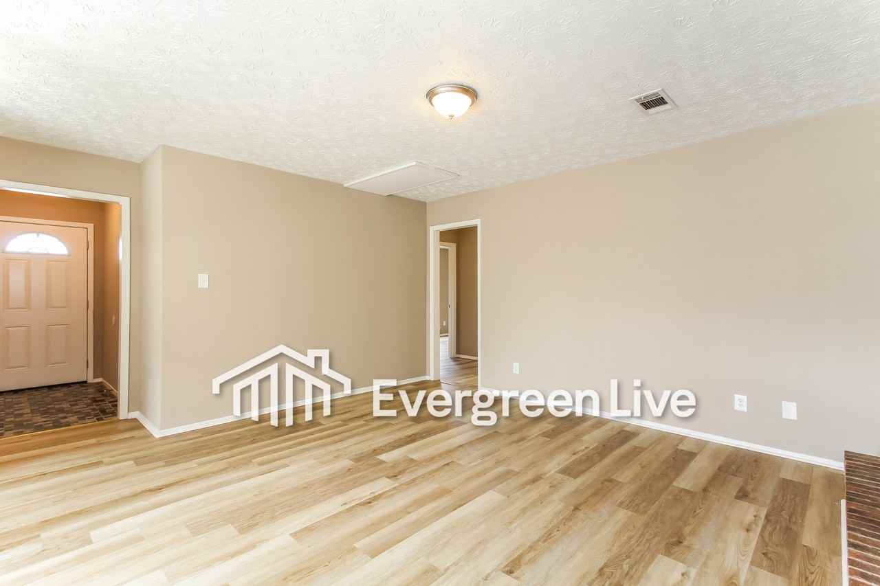 4201 Spring Park Ct - Photo 6 of 16