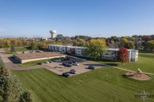 featured image of 2214 Peters Dr