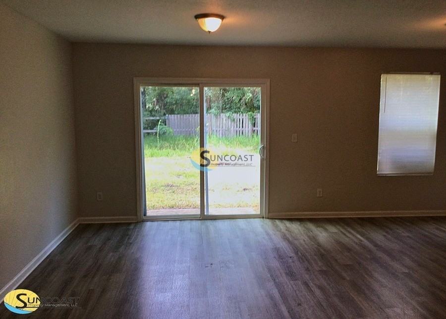 8349 Homeport Ct - Photo 3 of 17