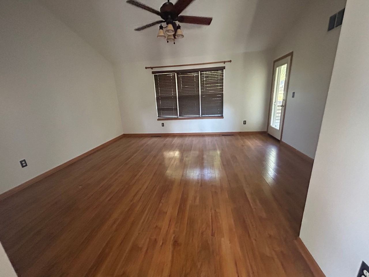 2300 Catskill Ct - Photo 6 of 18