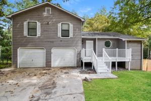 featured image of 4173 Woodcrest Drive