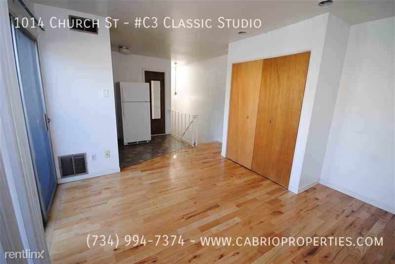1014 Church St - Photo 5 of 13