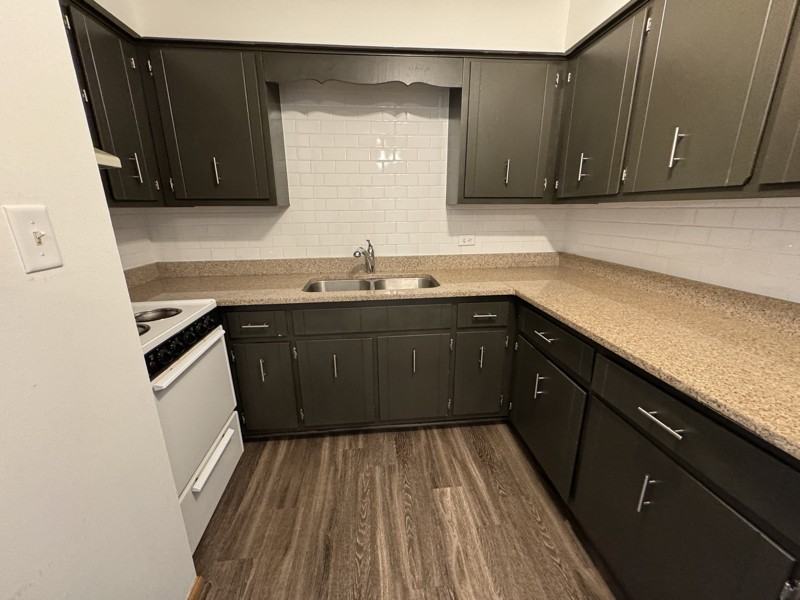 6609 Oak Forest Ave #6 - Photo 6 of 12